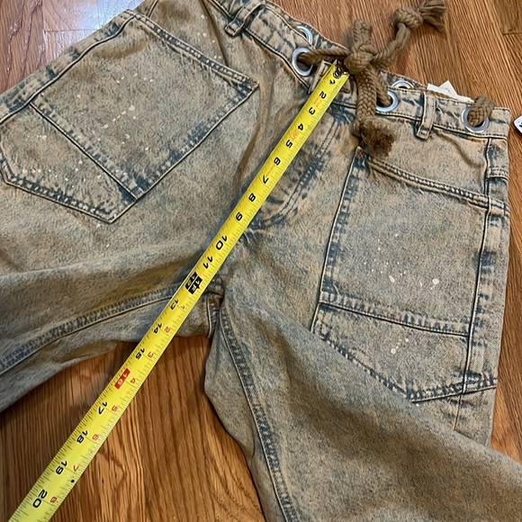 Free People Moxie Low Slung Pull On Barrel Wide Leg Jeans Size 27 NWT - Picture 8 of 15